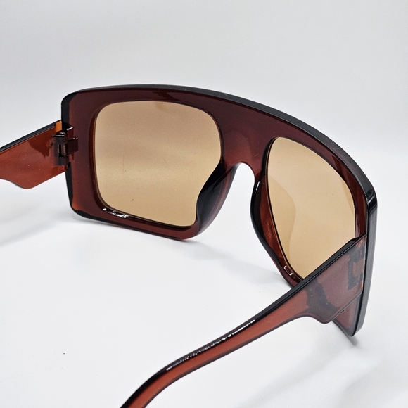 Solaris Shield - Picture 4 of 6